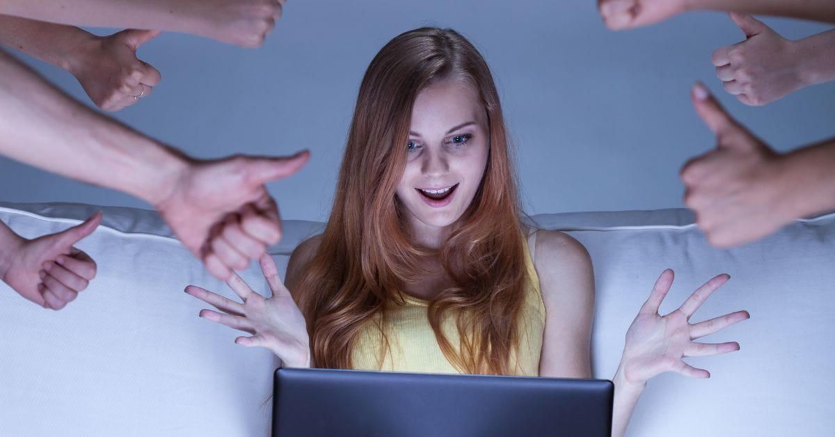 facebook-posztolas-es-a-seo Minden, amit tudnod kell a Facebook posztolásról és a SEO-ról
