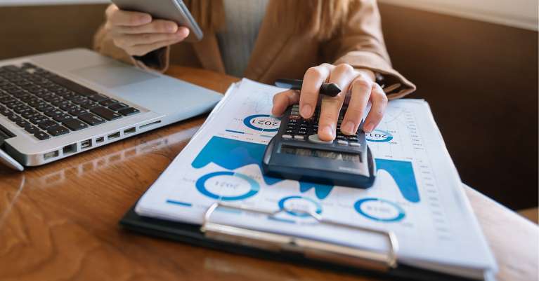 Az online marketing: Miért van szükséged online marketingesre?